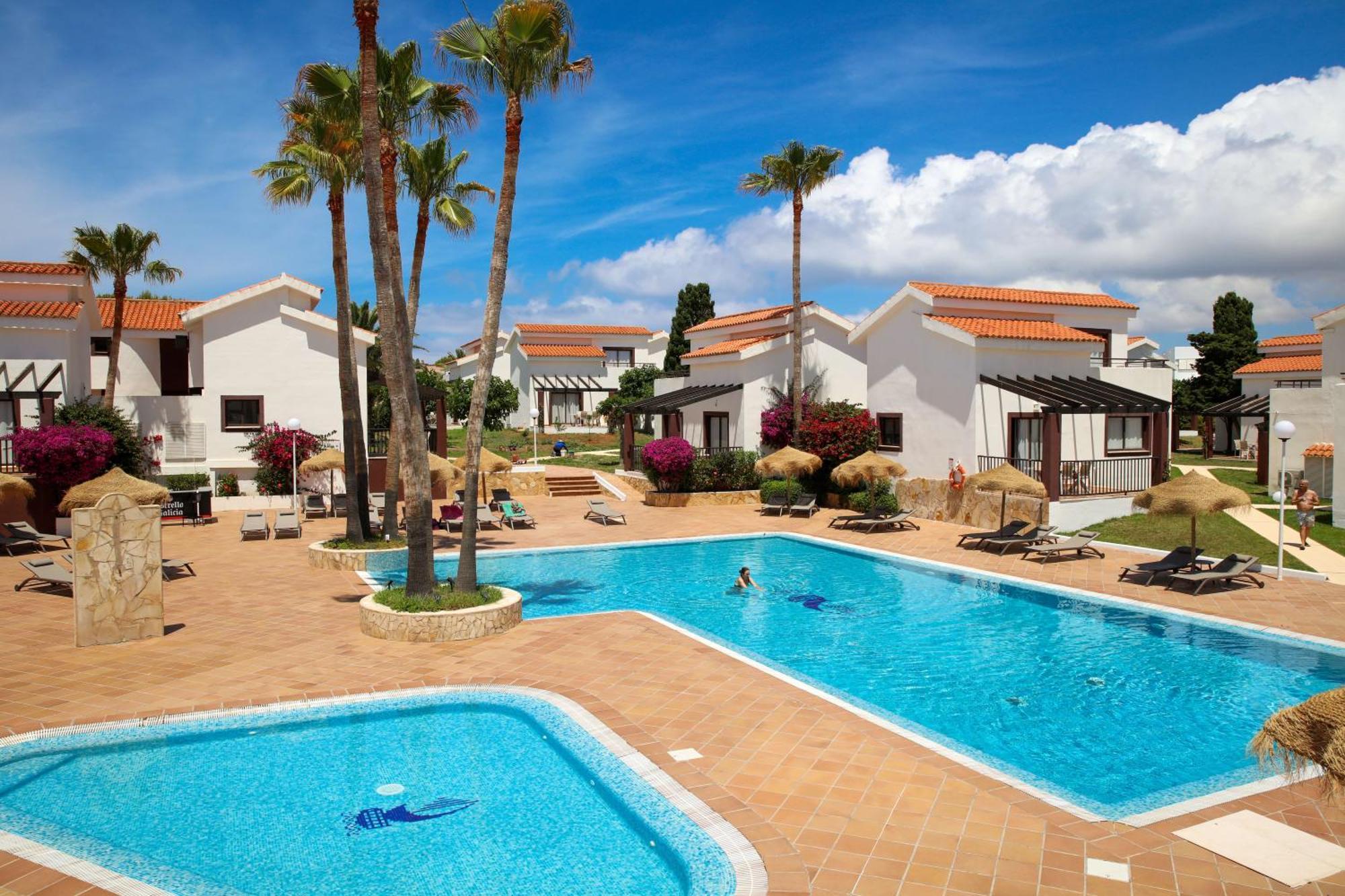 Nuramar Aparthotel Cala'N Bosch  Exterior foto